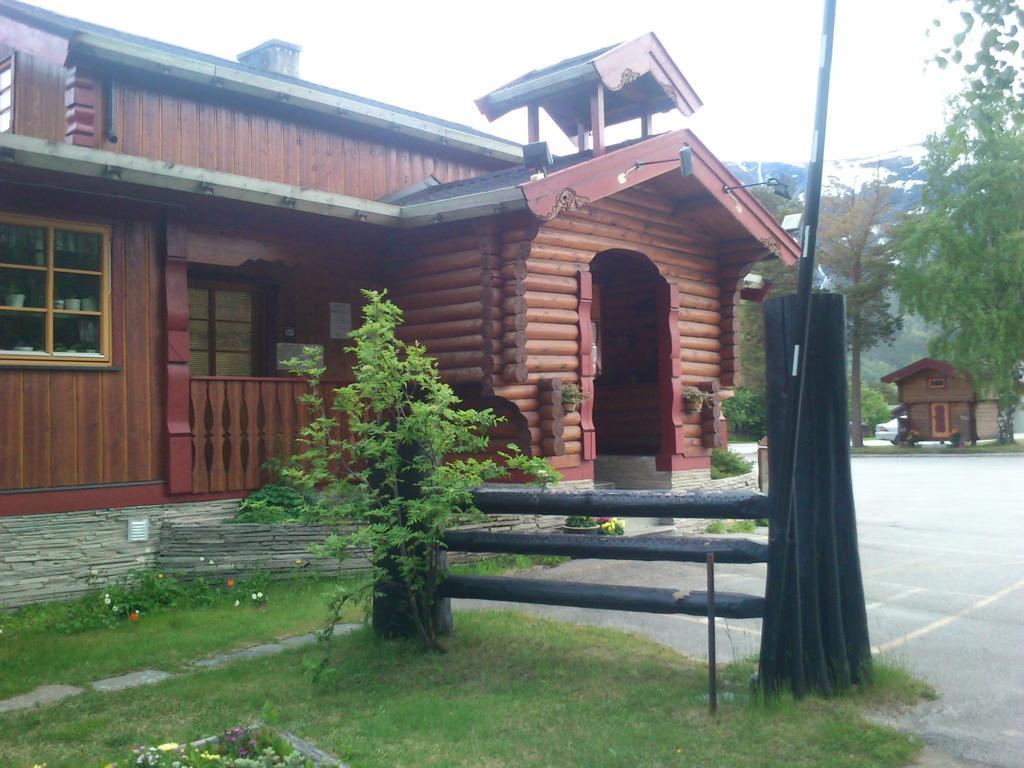 Hotel Skjak Turistheim Exterior foto